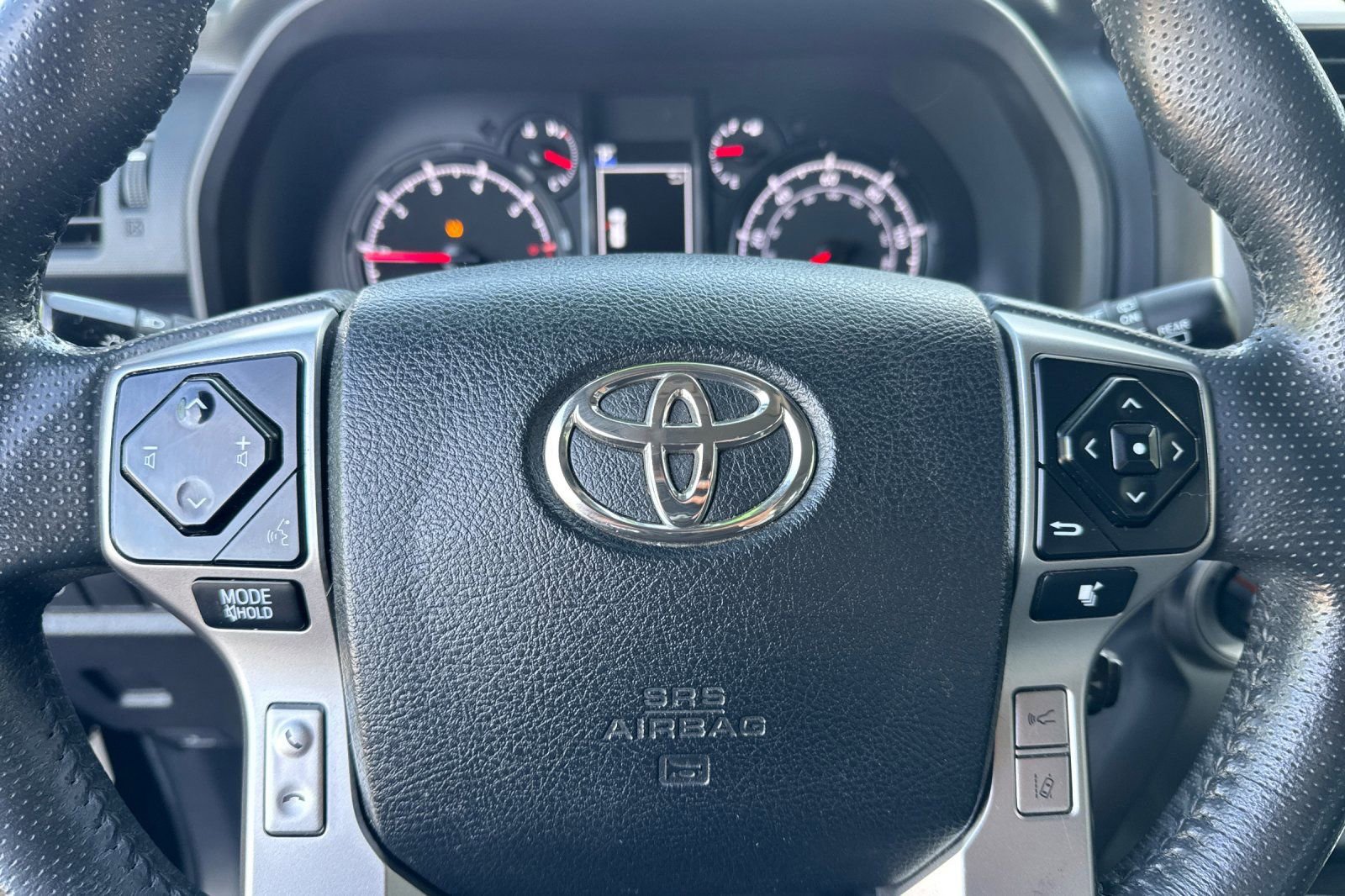 Used 2021 Toyota 4Runner SR5 Premium w/ Moonroof Package AWD/4WD image 24