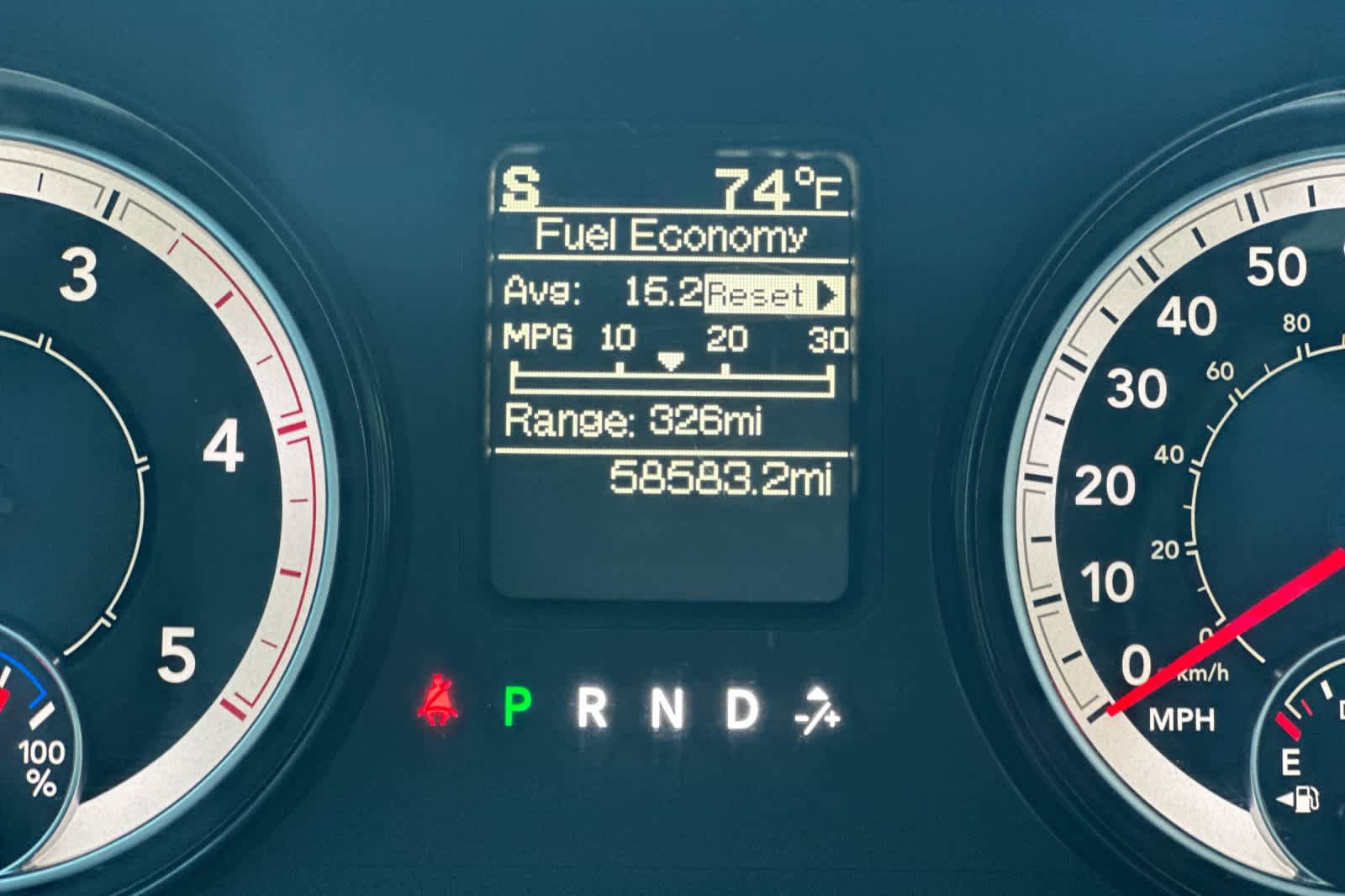 Used 2016 RAM 3500 Tradesman w/ Chrome Appearance Group AWD/4WD image 23