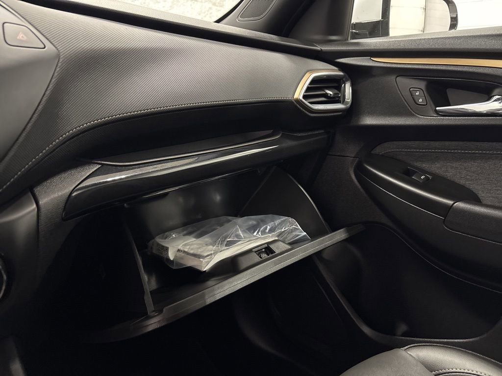 Used 2023 Chevrolet TrailBlazer ACTIV image 26