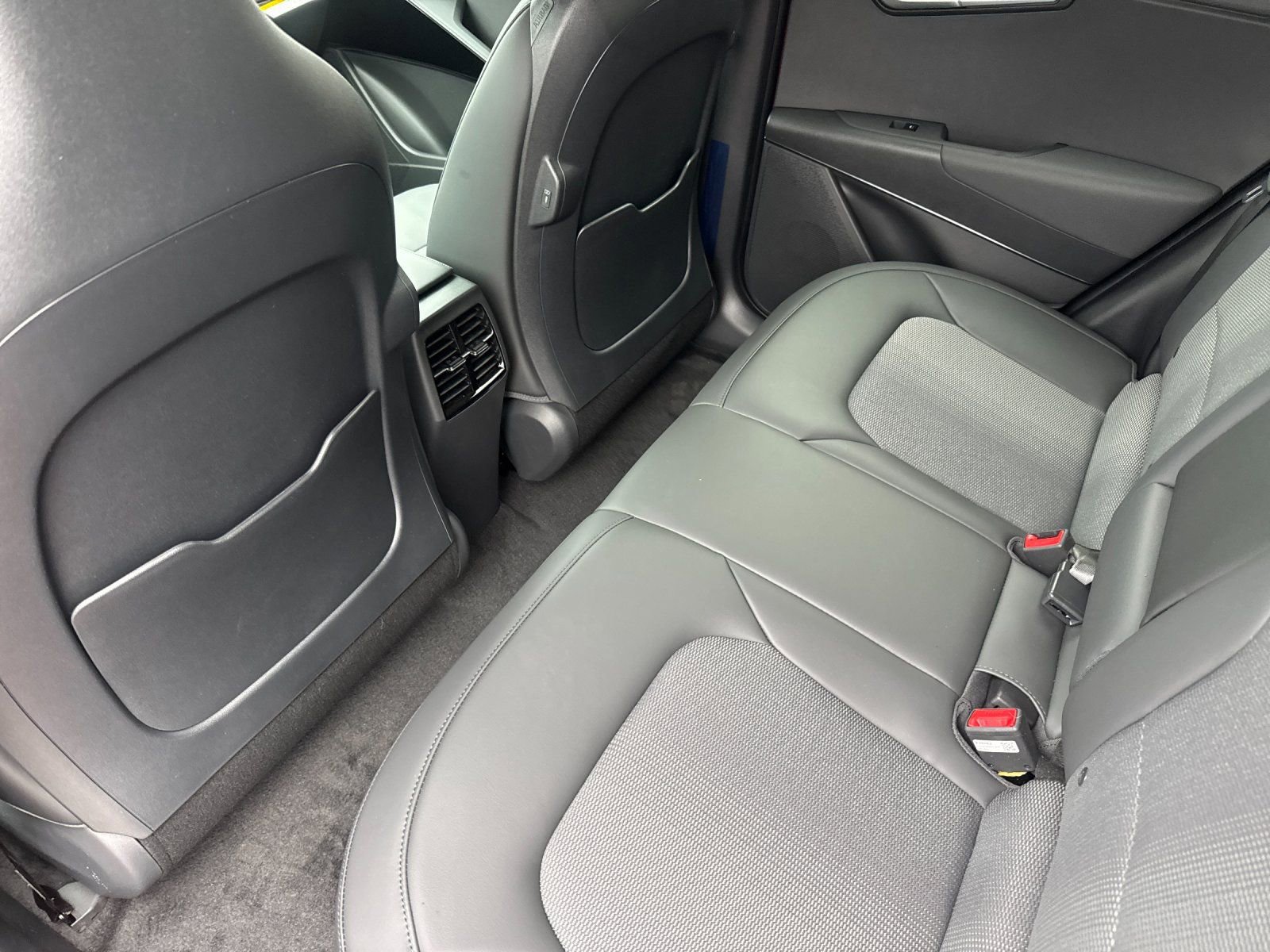 New 2026 Kia Niro Wind FWD image 12