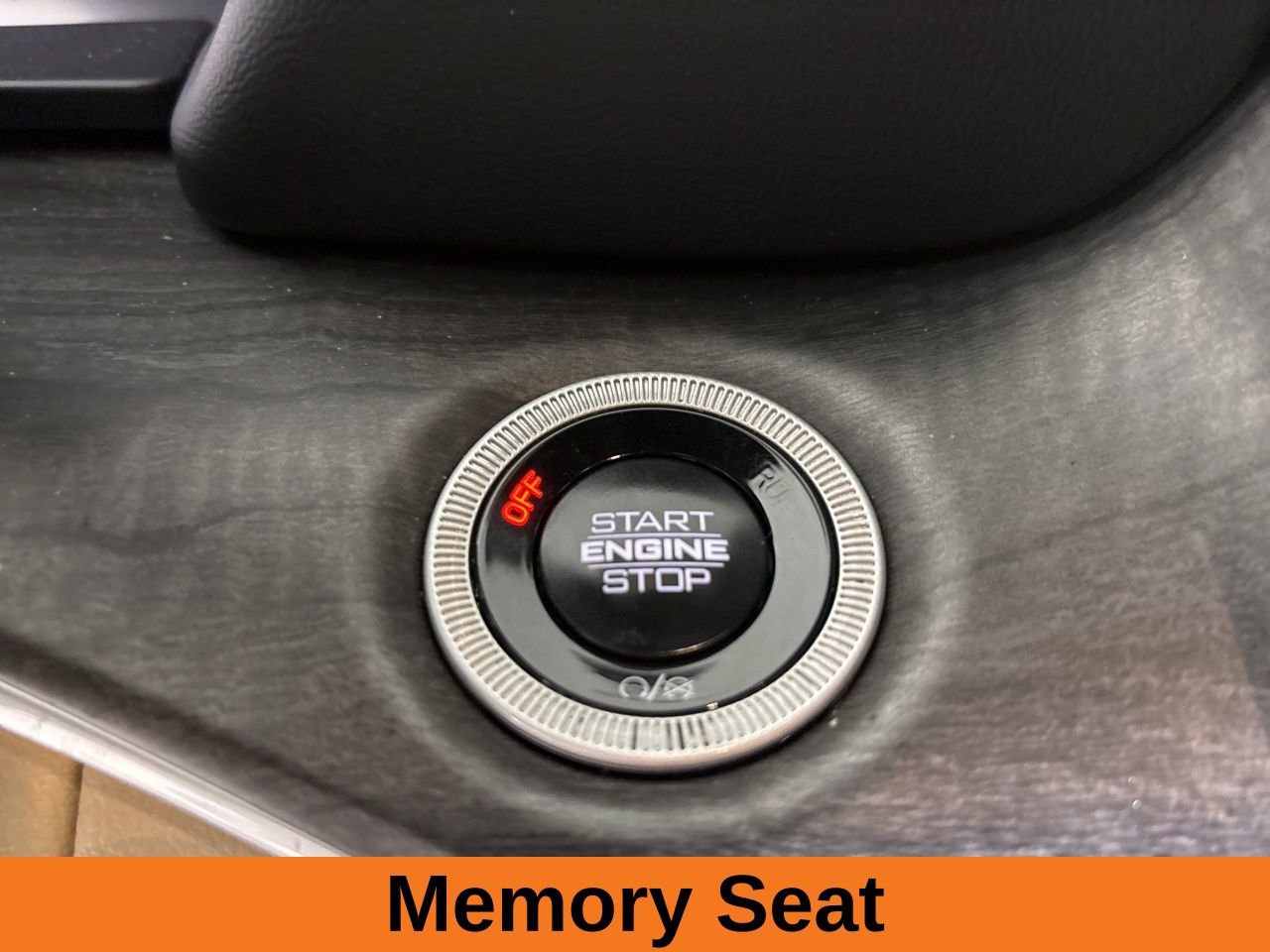 Used 2024 Jeep Grand Cherokee L Limited w/ Luxury Tech Group II image 15