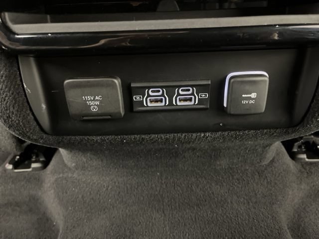 Used 2024 Jeep Wagoneer Series II w/ Flexible Seating Group RWD image 48