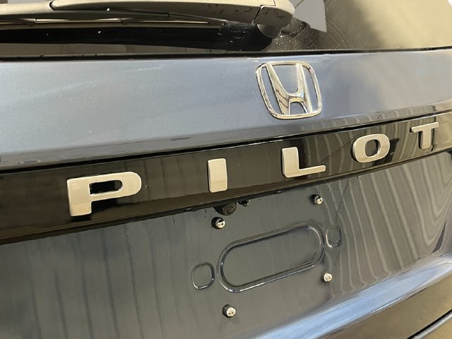 New 2026 Honda Pilot Touring image 10