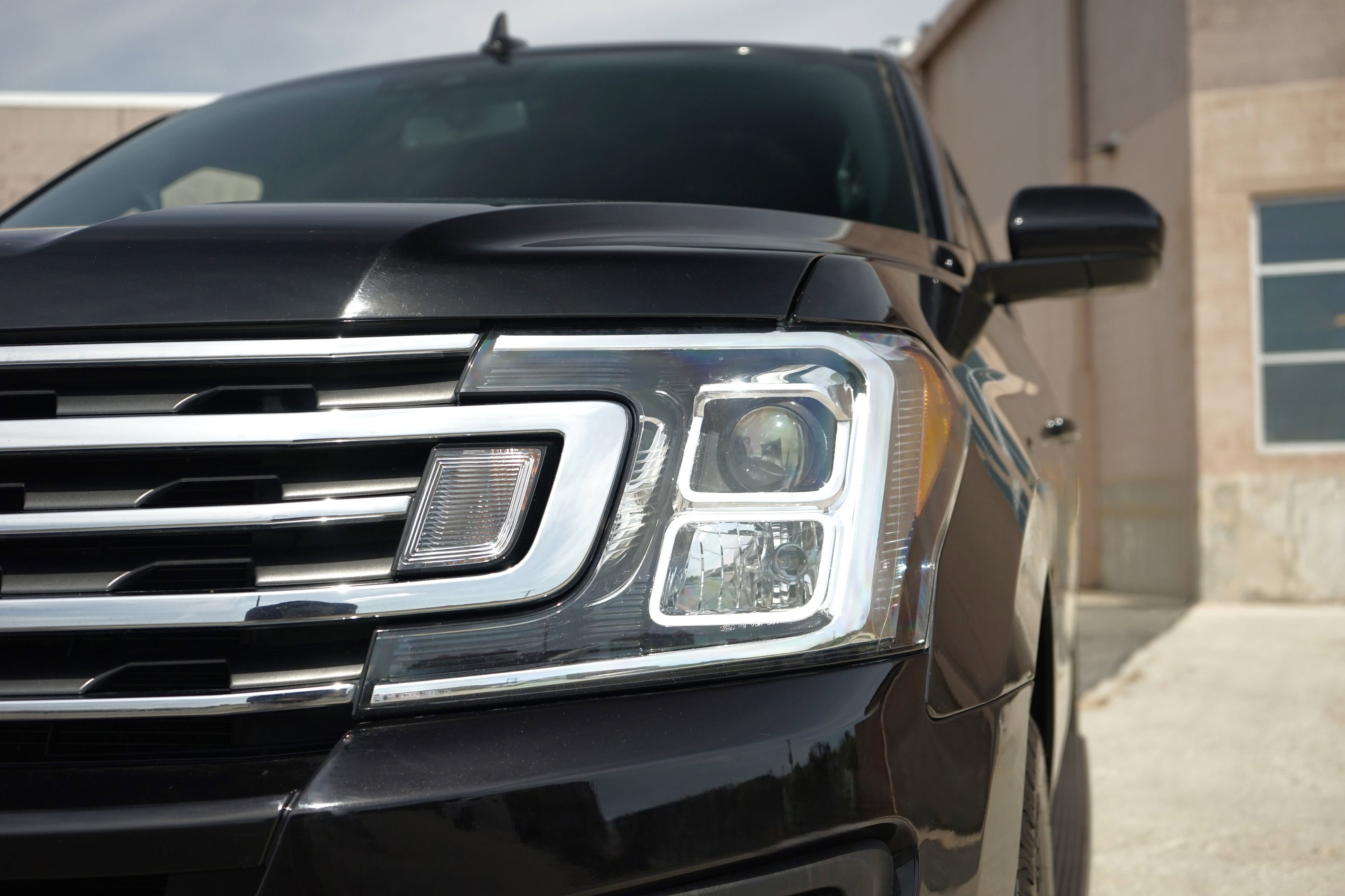 Used 2021 Ford Expedition Max XLT AWD/4WD image 8