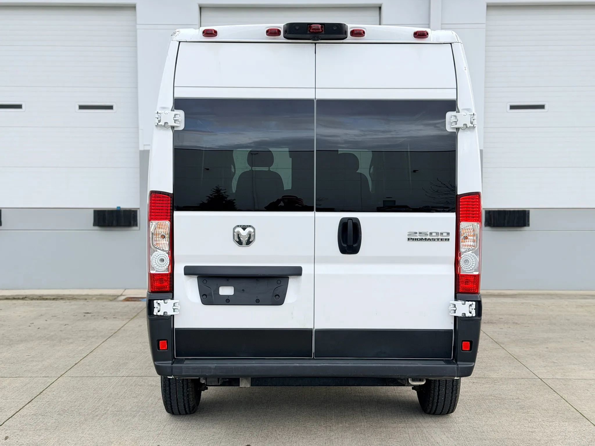 Used 2023 RAM ProMaster 2500 image 4
