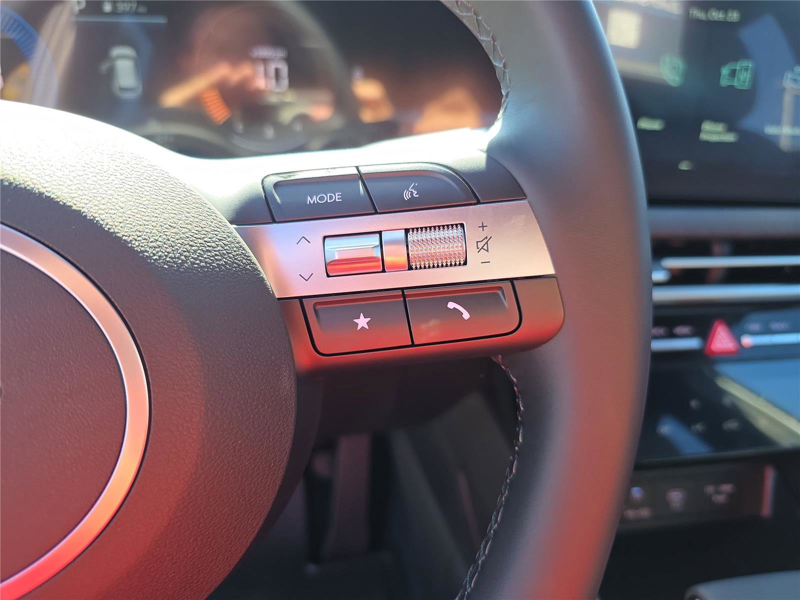 New 2026 Hyundai Tucson XRT image 16