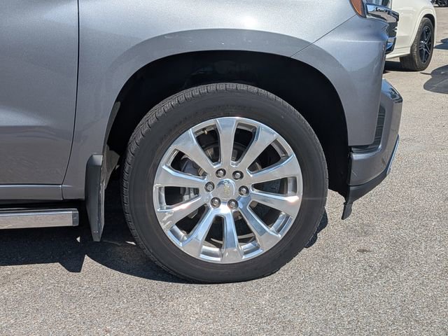 Used 2022 Chevrolet Silverado 1500 High Country w/ Technology Package image 11