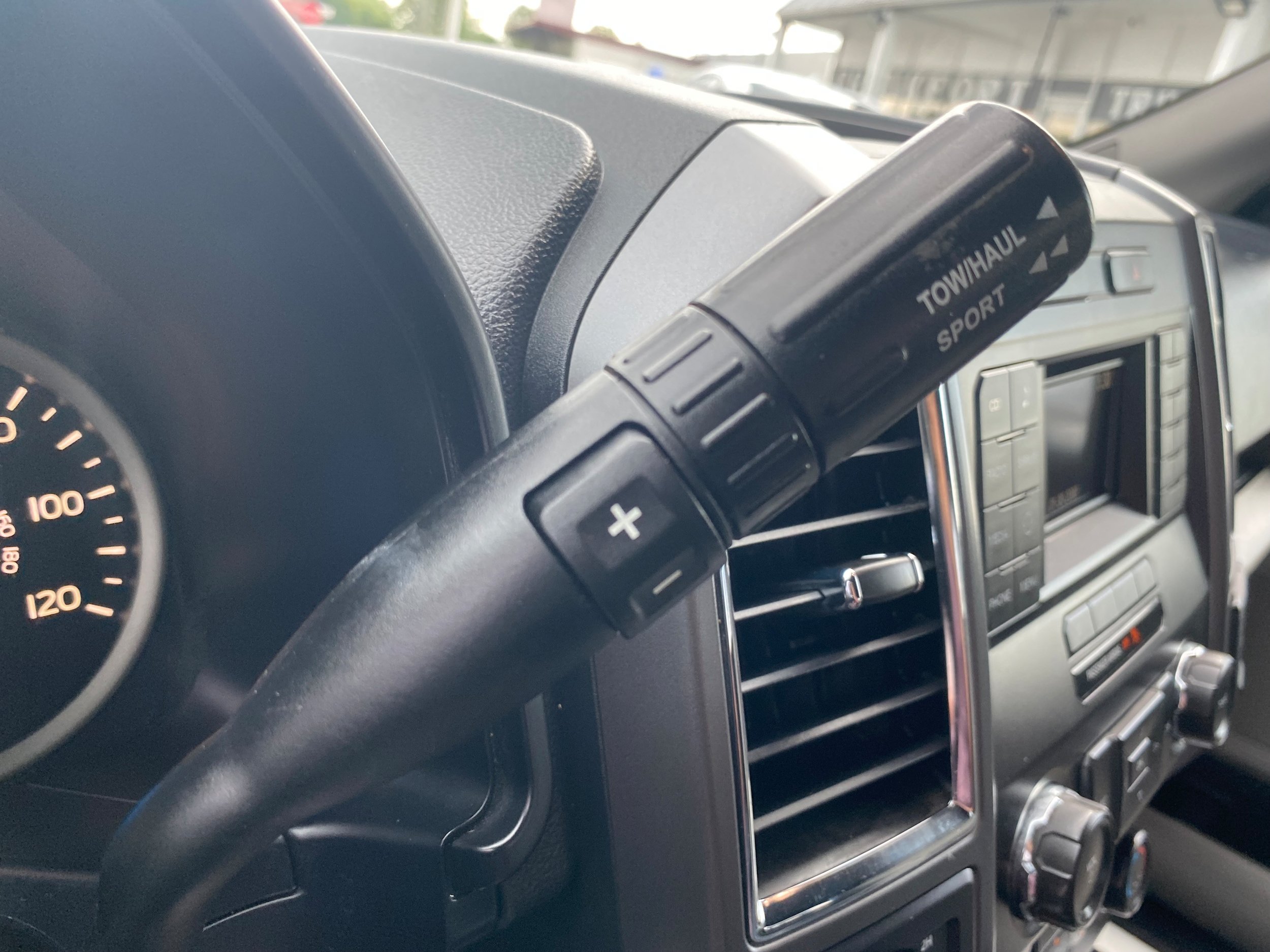 Used 2016 Ford F150 XLT w/ Equipment Group 301A Mid AWD/4WD image 14