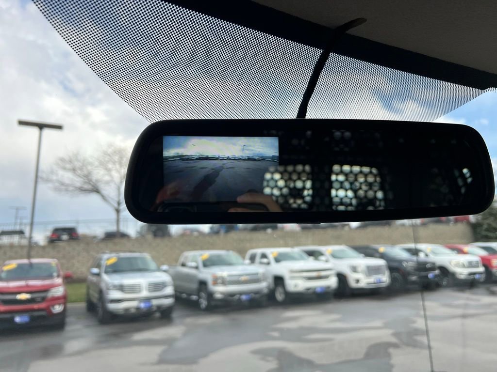 Used 2024 Chevrolet Express 2500 w/ Driver Convenience Package image 32