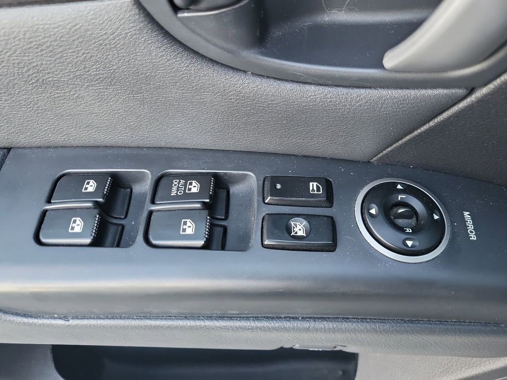 Used 2007 Hyundai Santa Fe SE image 11