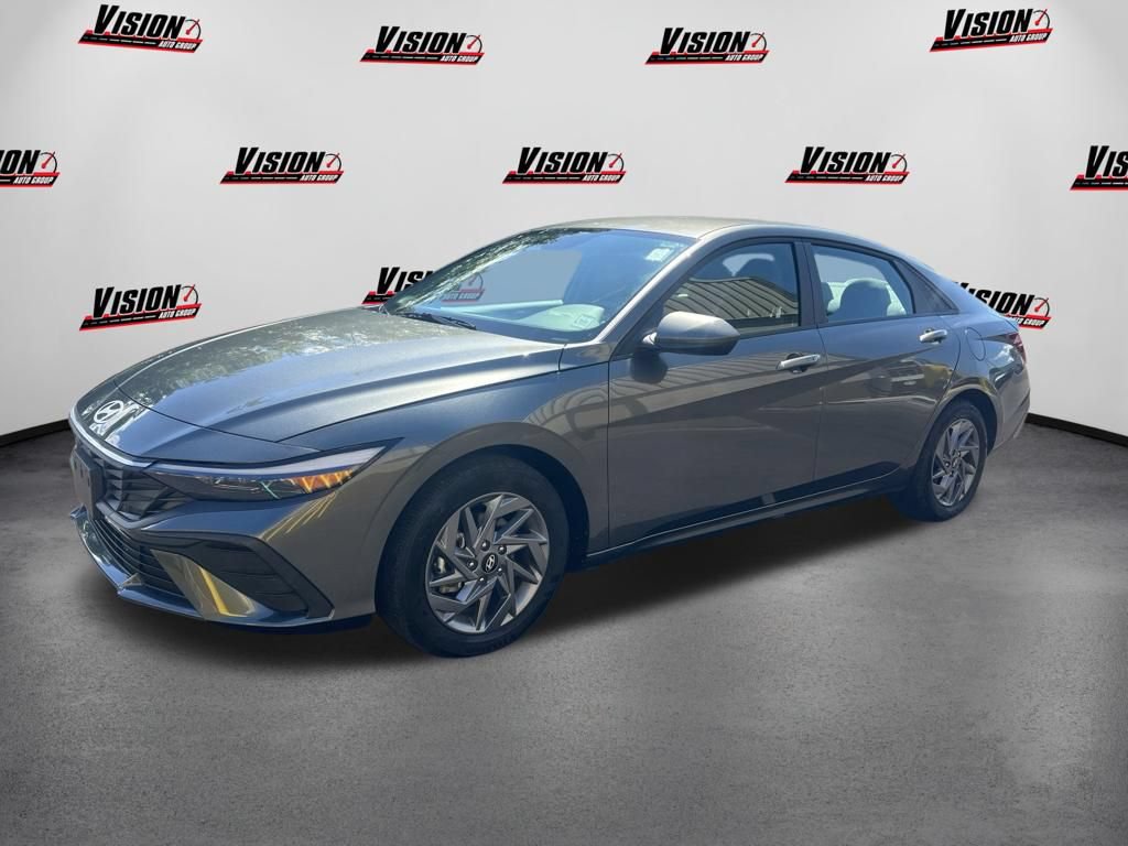 Used 2024 Hyundai Elantra SEL