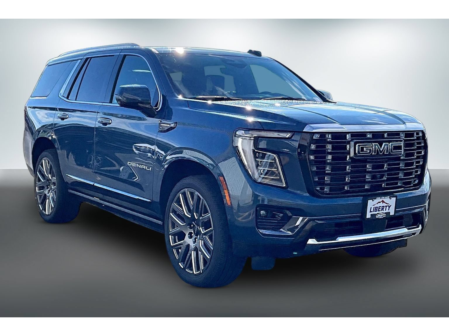 New 2027 GMC Yukon Denali Ultimate AWD/4WD image 2