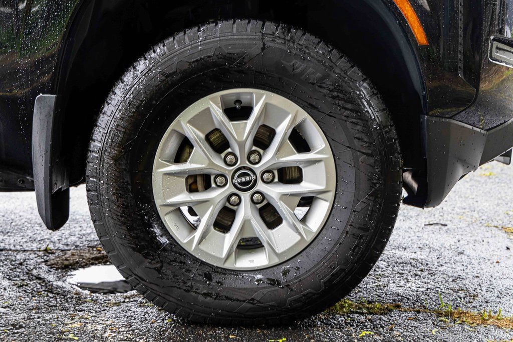 Certified 2024 Nissan Frontier SV w/ Tow Package image 22