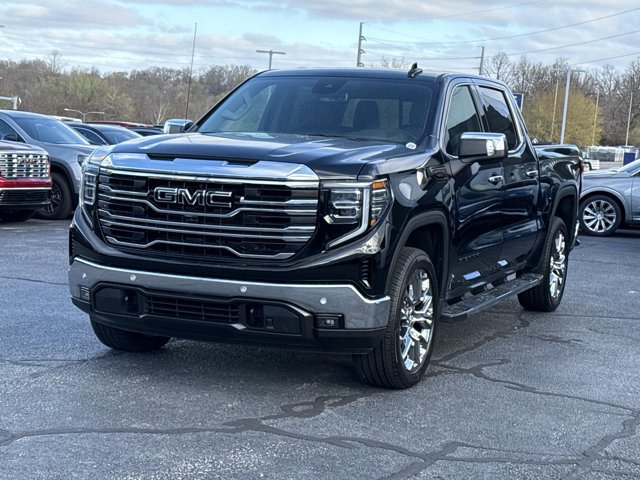 New 2026 GMC Sierra 1500 SLT w/ SLT Premium Plus Package image 13