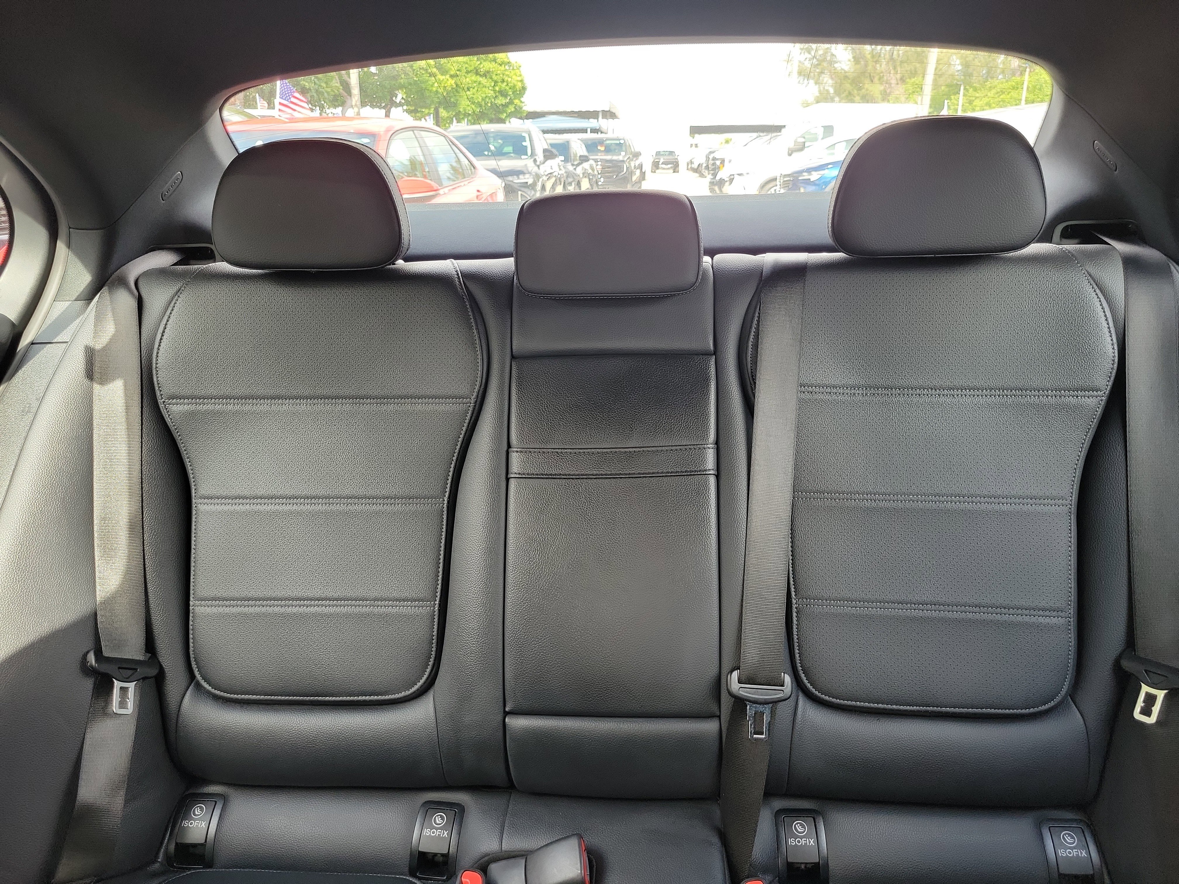 Used 2025 Mercedes-Benz C 300 Sedan image 15