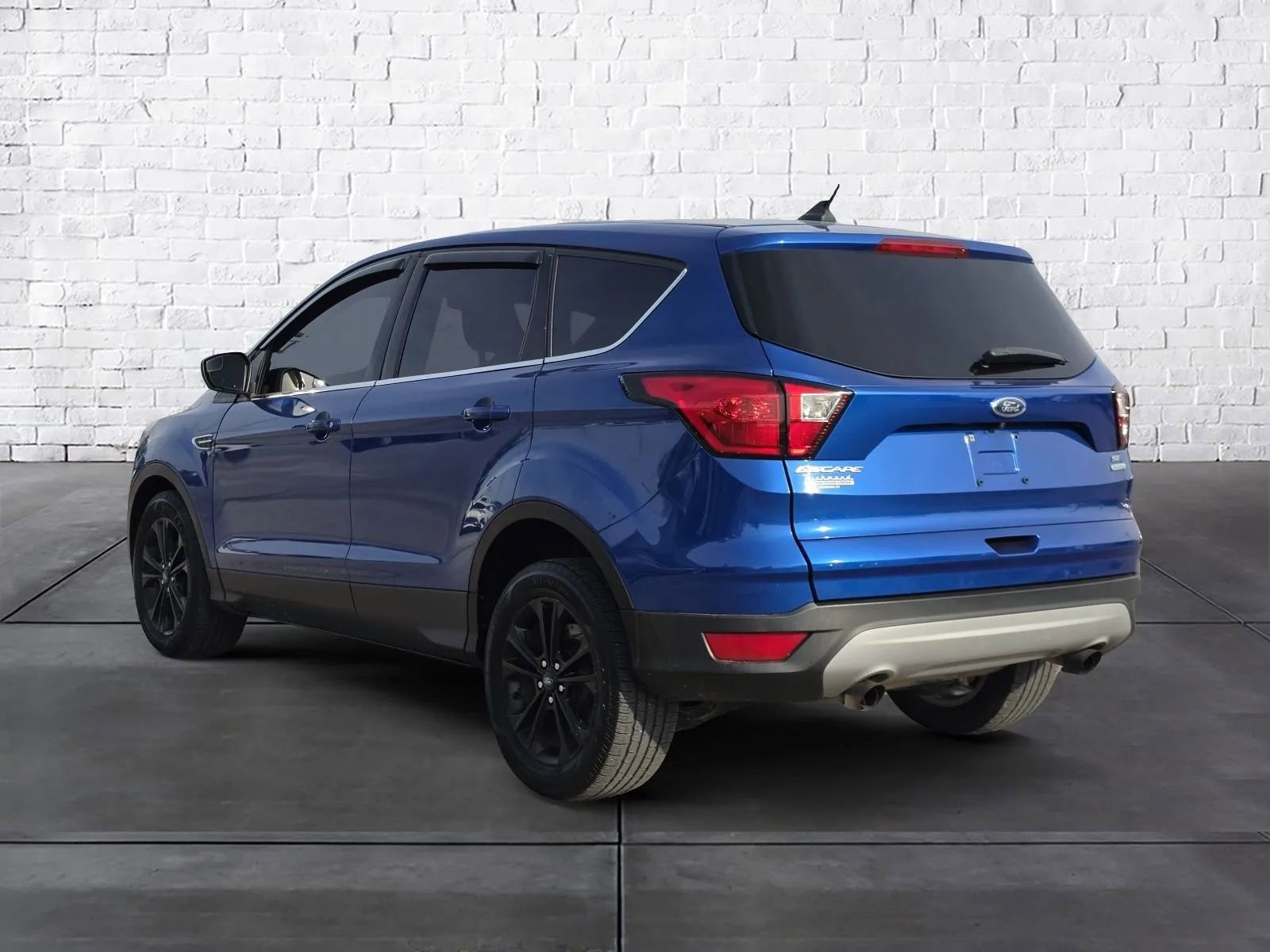 Used 2019 Ford Escape SE FWD image 5