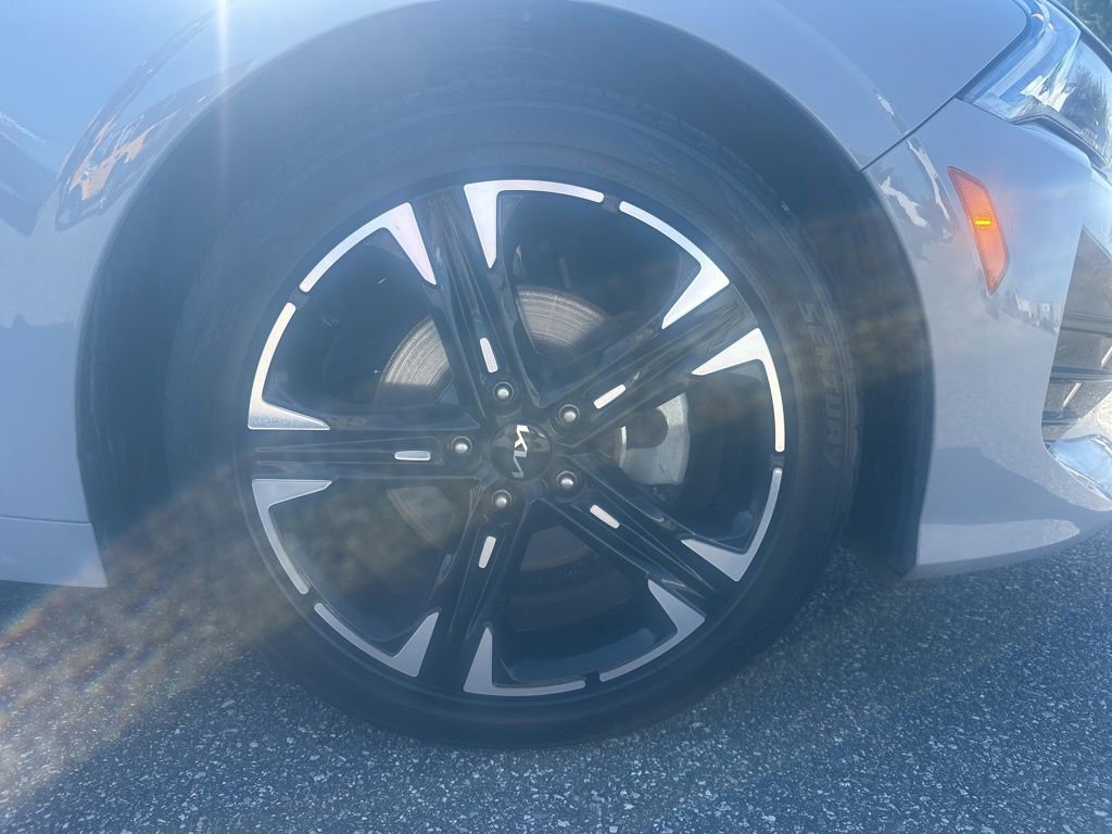 Used 2023 Kia K5 GT-Line image 5