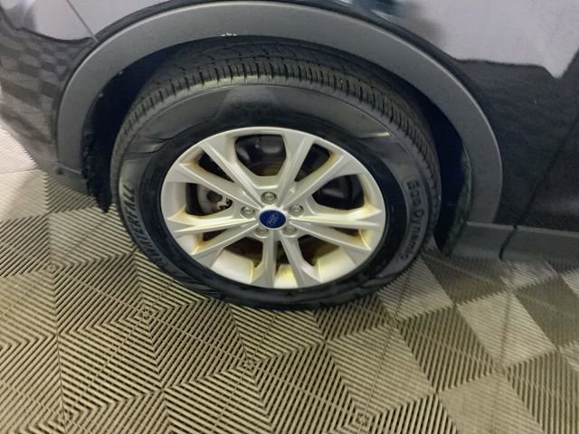 Used 2018 Ford Escape SE image 42