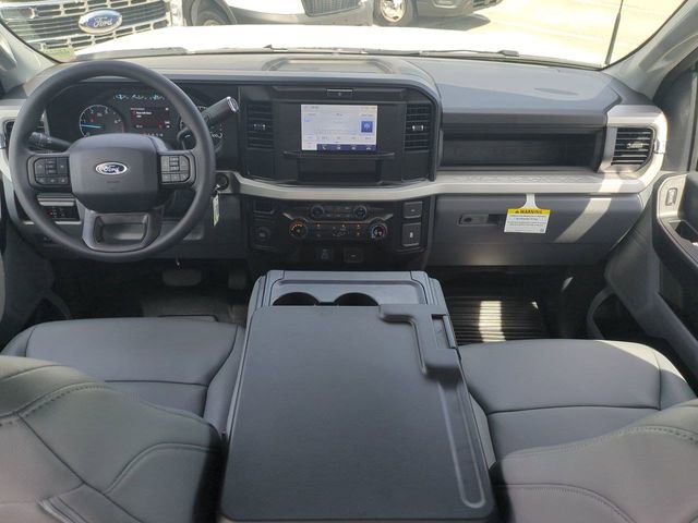 New 2025 Ford F450 XL RWD image 14