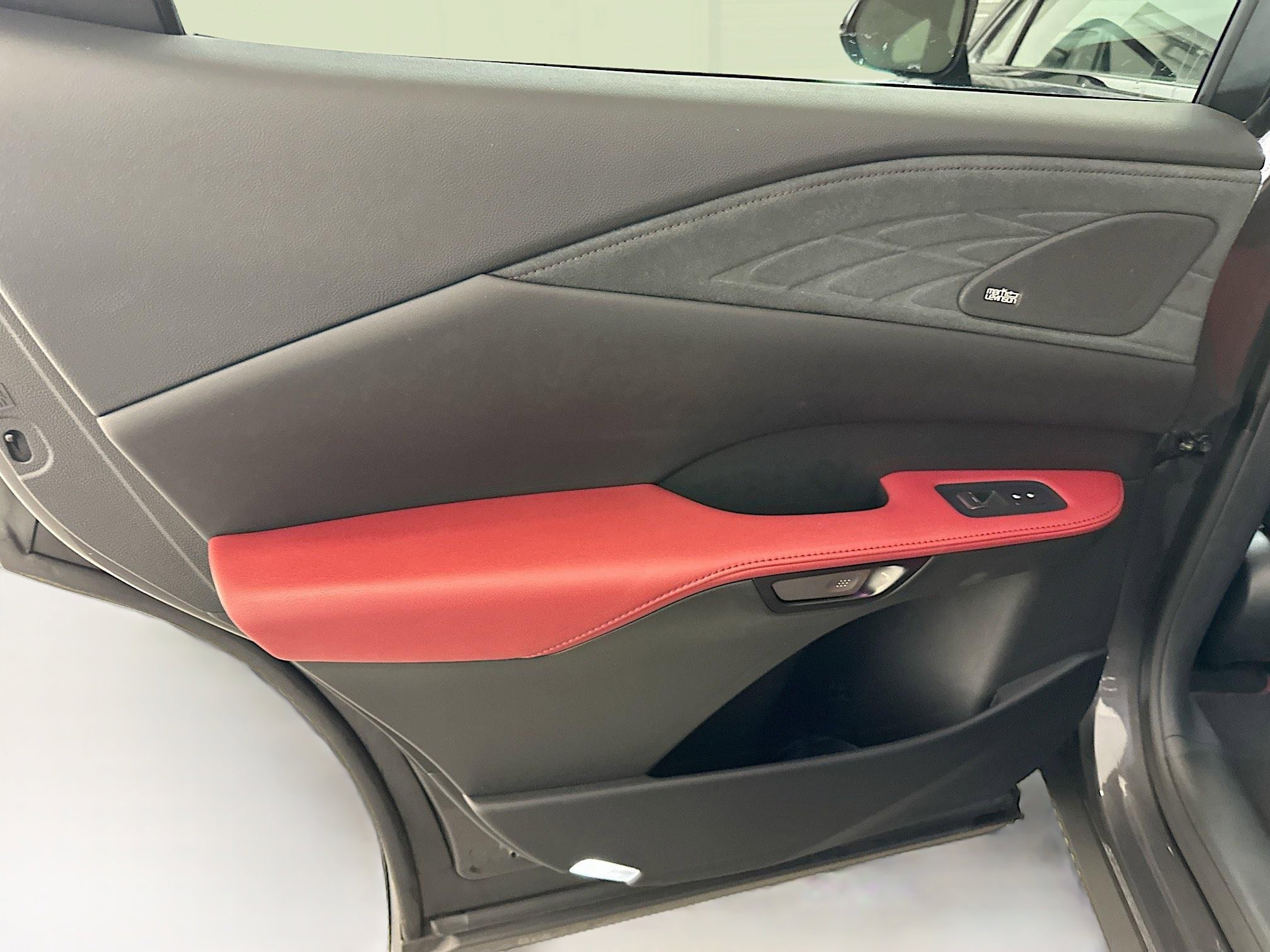 Used 2024 Lexus RX 500h F Sport w/ Technology Package image 28