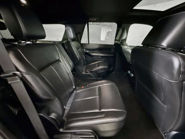 Used 2021 Ford Expedition XLT AWD/4WD image 27