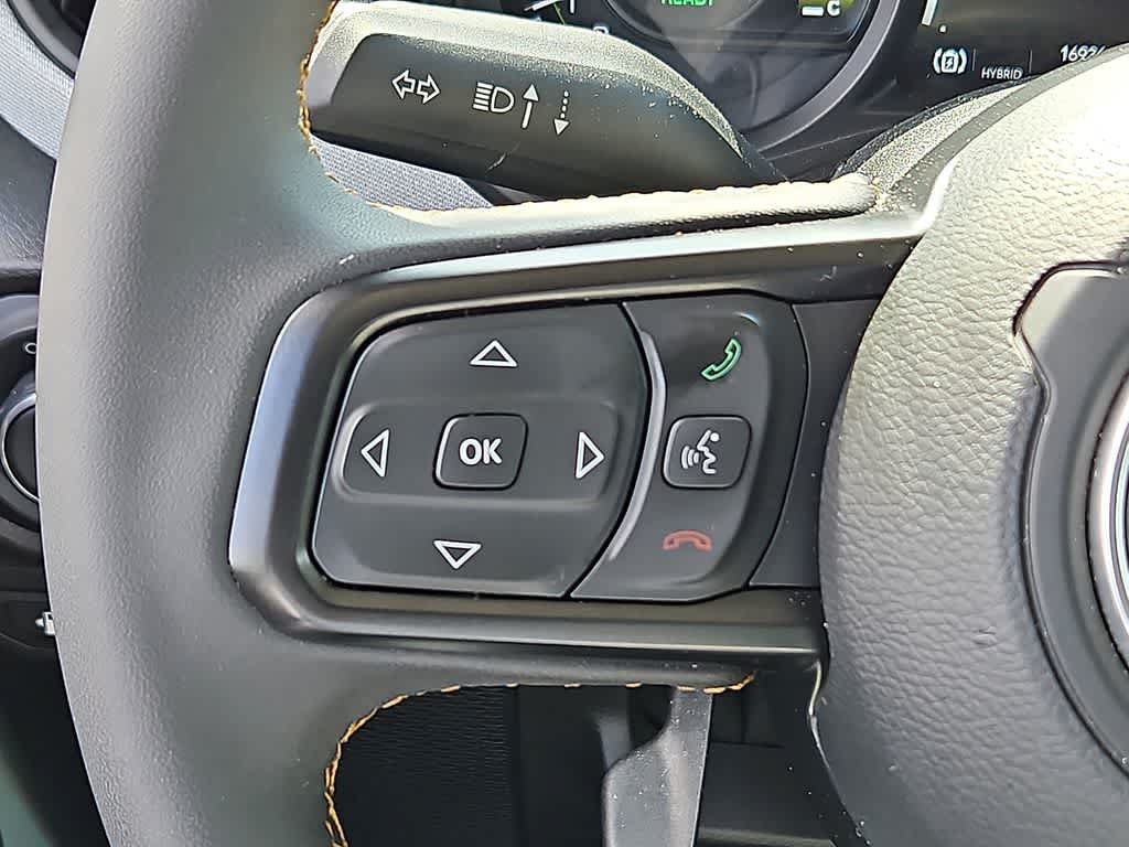 Used 2024 Jeep Wrangler Unlimited AWD/4WD image 19