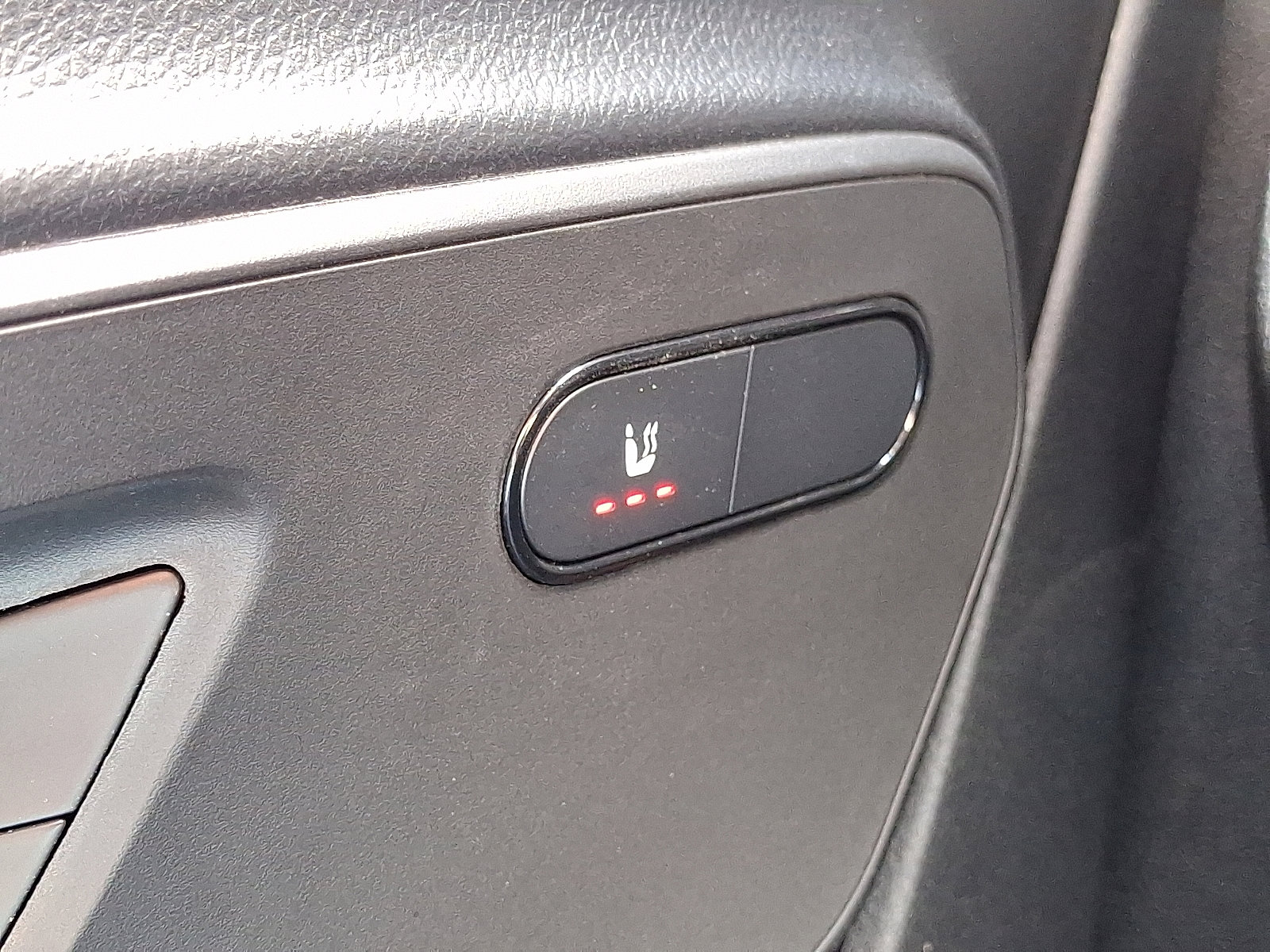 Used 2024 Mercedes-Benz Sprinter 2500 image 35