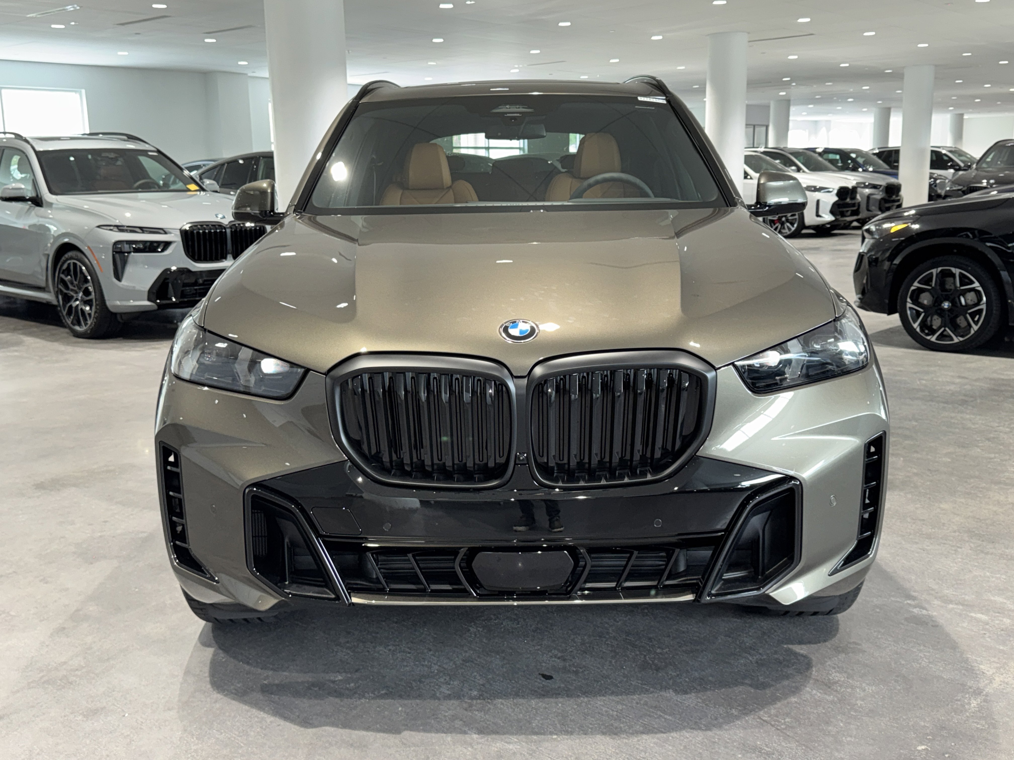 New 2026 BMW X5 sDrive40i w/ M Sport Package image 2