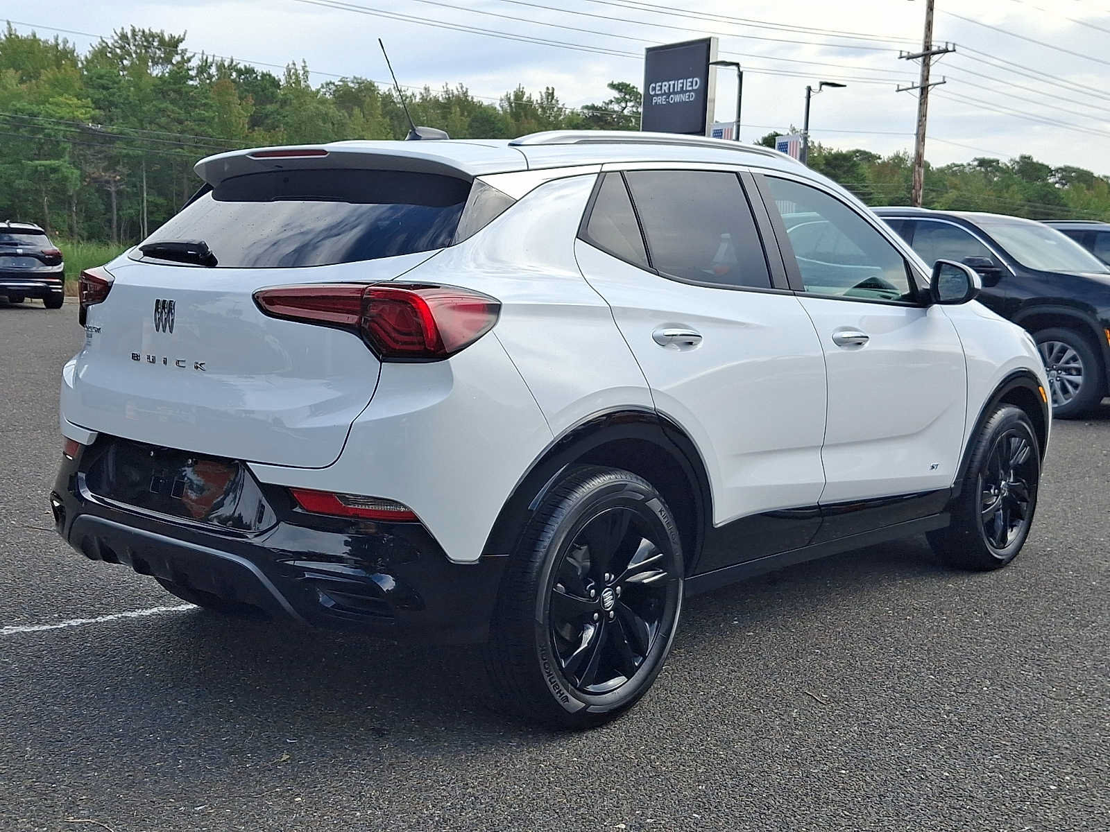Used 2026 Buick Encore GX Sport Touring w/ Comfort Package FWD image 6