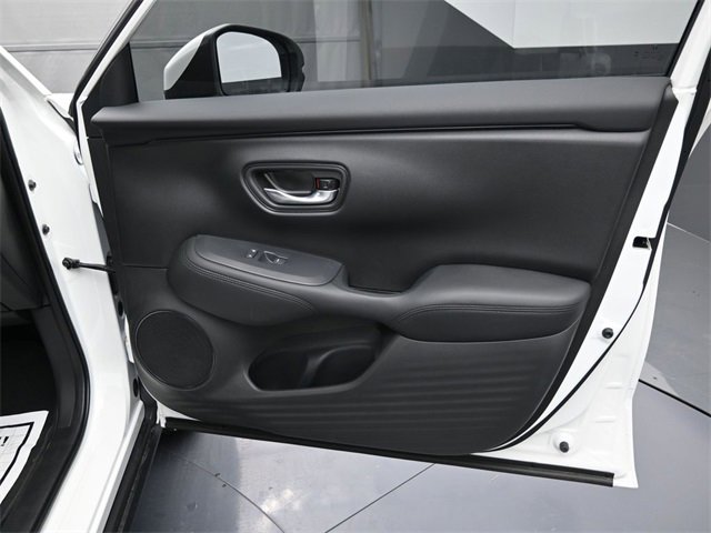 Certified 2026 Honda HR-V LX image 19