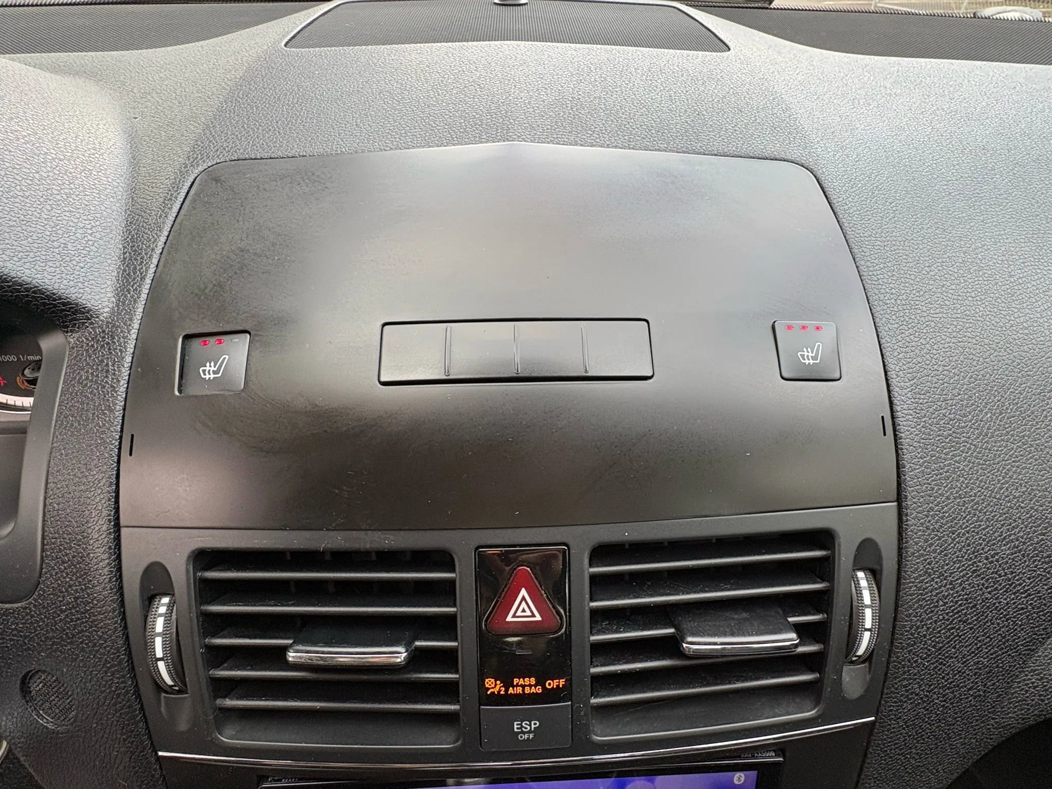 Used 2008 Mercedes-Benz C 300 4MATIC Sedan image 19