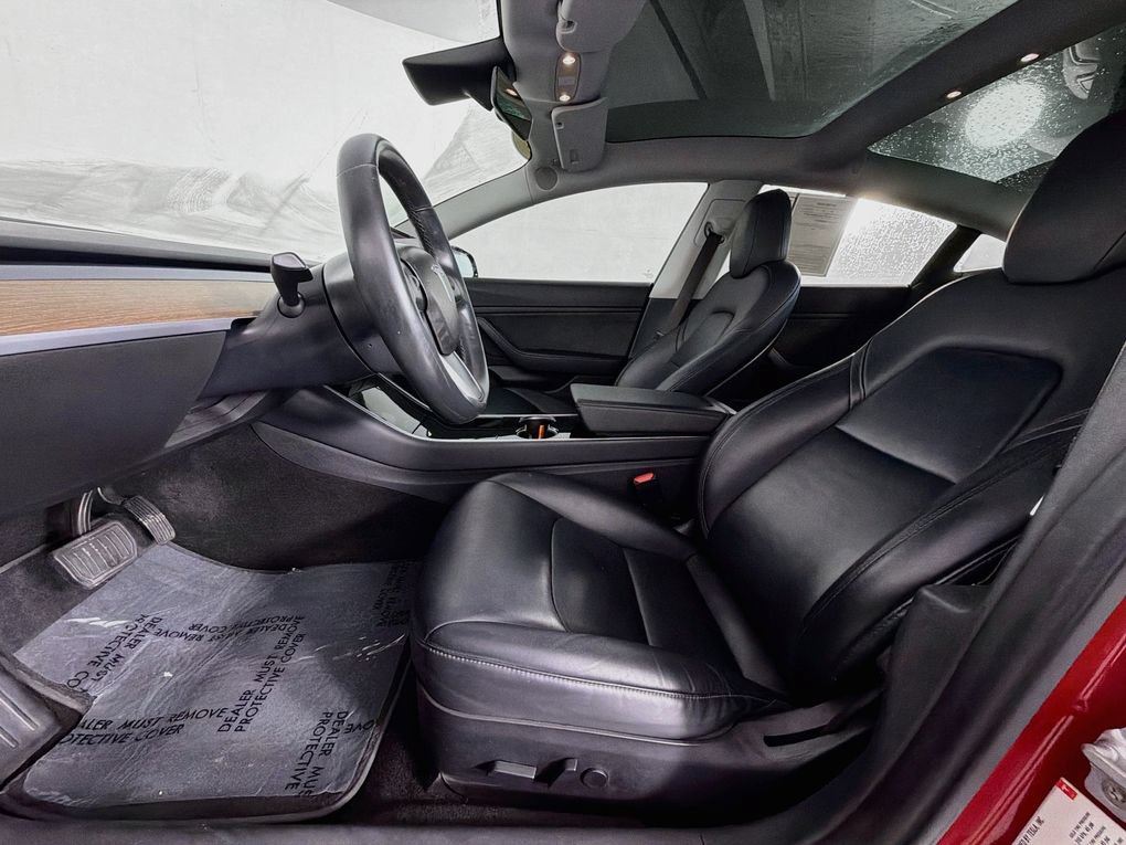 Used 2018 Tesla Model 3 Long Range RWD image 12