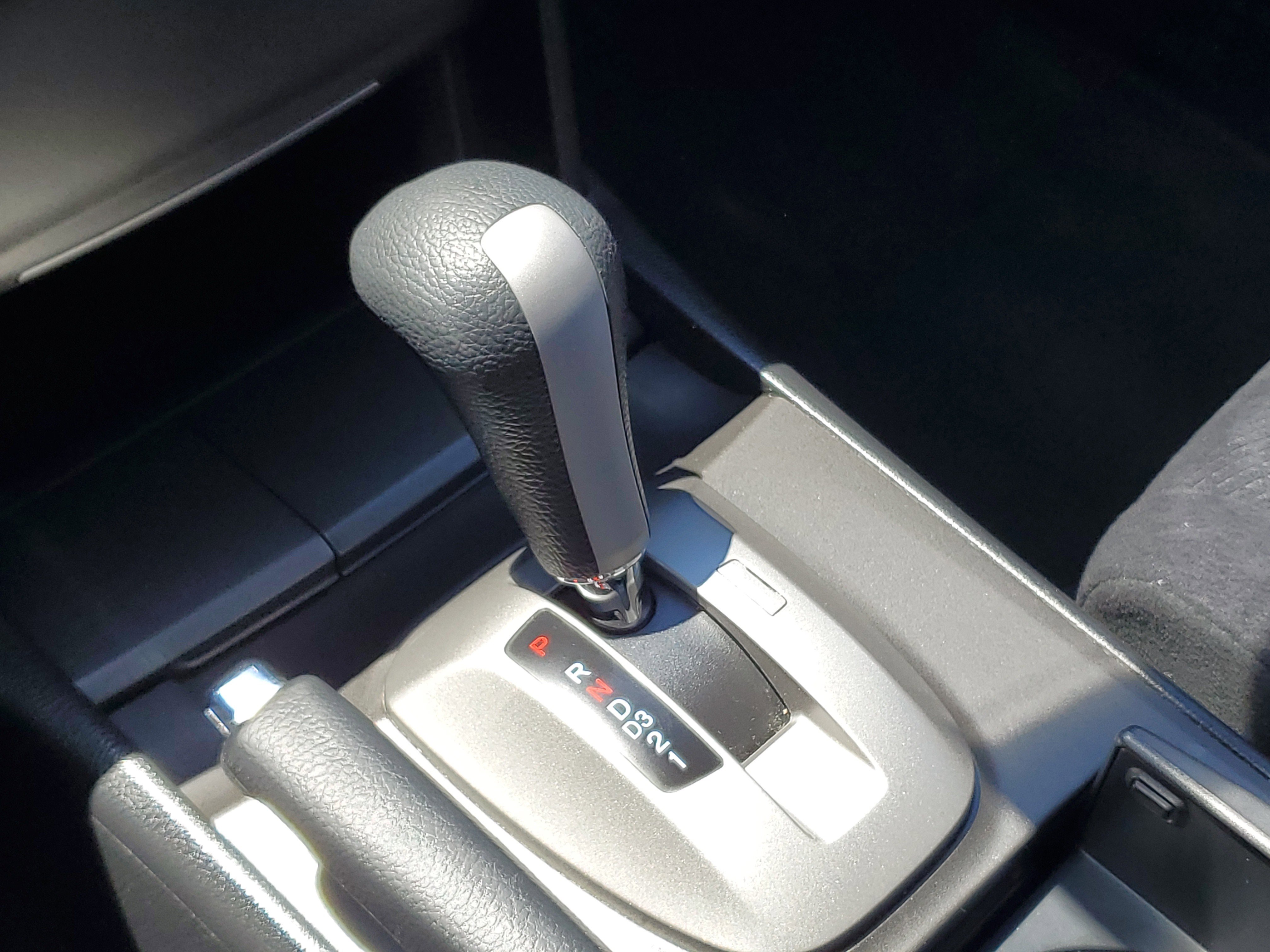 Used 2012 Honda Accord EX image 26
