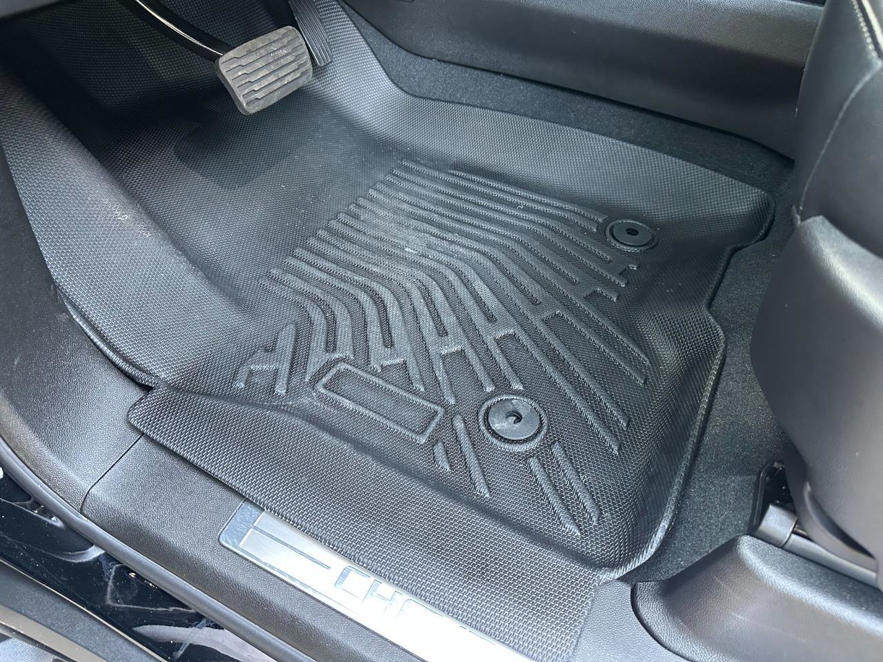 Used 2025 Chevrolet Tahoe Z71 w/ Comfort Package image 15