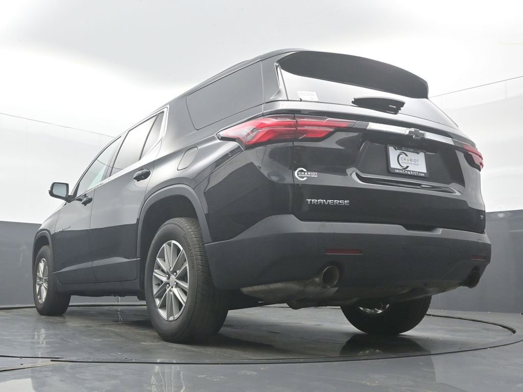 Used 2023 Chevrolet Traverse LT image 51