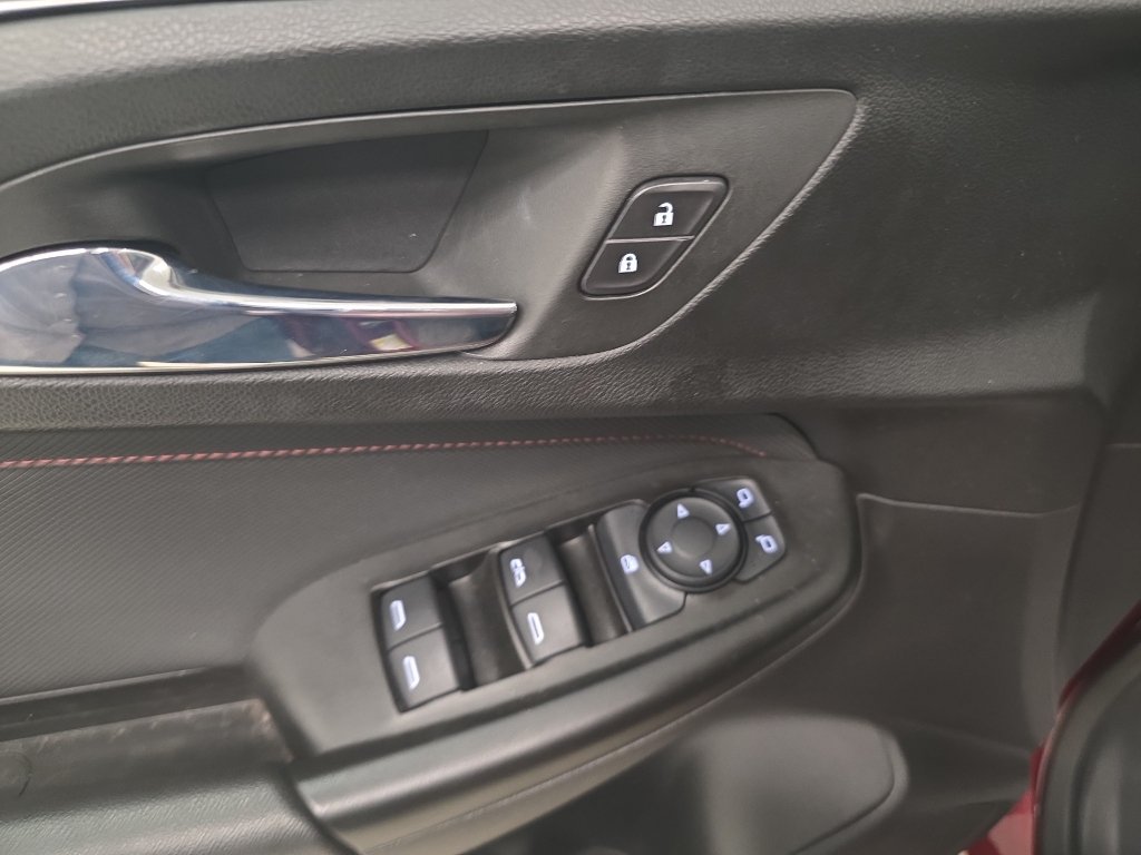Used 2023 Chevrolet TrailBlazer RS AWD/4WD image 17