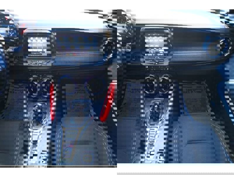 Used 2020 Chevrolet Camaro LT w/ RS Package image 19