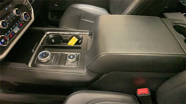 Used 2023 Ford Expedition XLT image 44