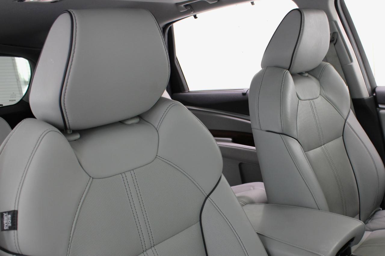 Used 2018 Acura MDX w/ Advance Package FWD image 51