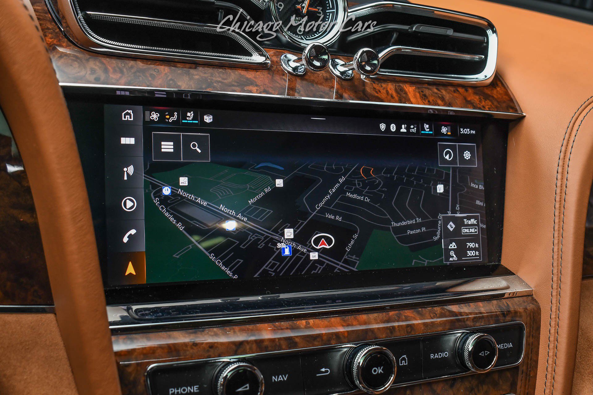 Used 2022 Bentley Bentayga Speed AWD/4WD image 16