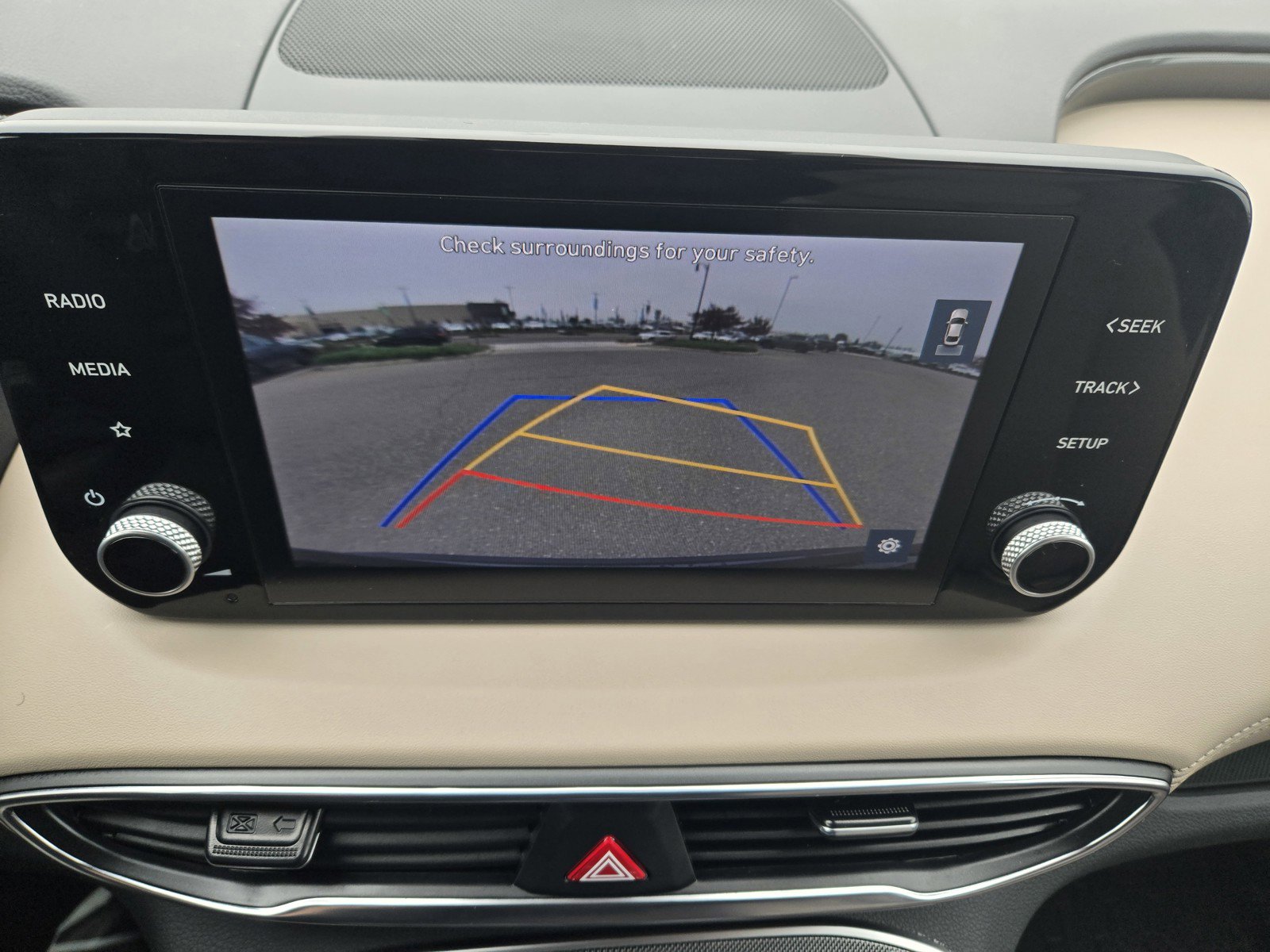 Certified 2023 Hyundai Santa Fe SE image 18