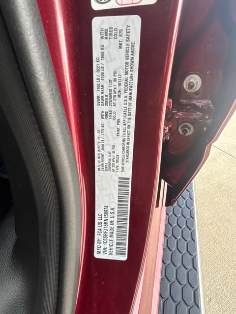 Used 2024 RAM 1500 Laramie AWD/4WD image 17