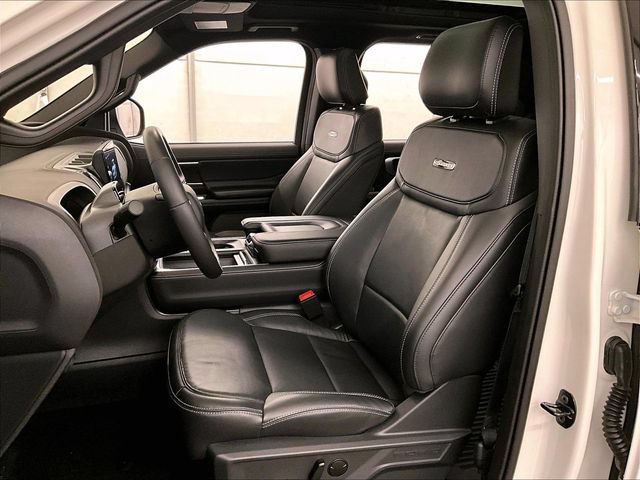 Used 2025 Ford Expedition Max Platinum w/ Stealth Appearance Package AWD/4WD image 24