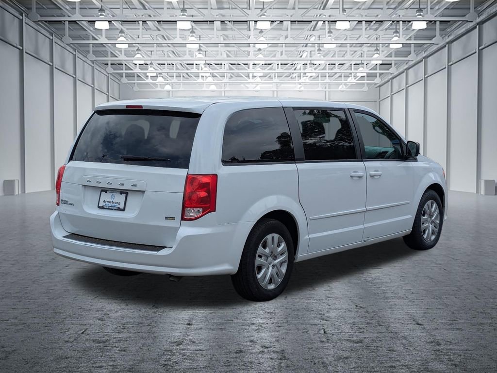 Used 2016 Dodge Grand Caravan SE w/ Quick Order Package 29E SE FWD image 5
