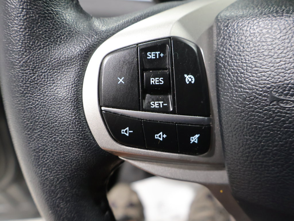 Used 2024 Ford Explorer XLT w/ Equipment Group 202A AWD/4WD image 35