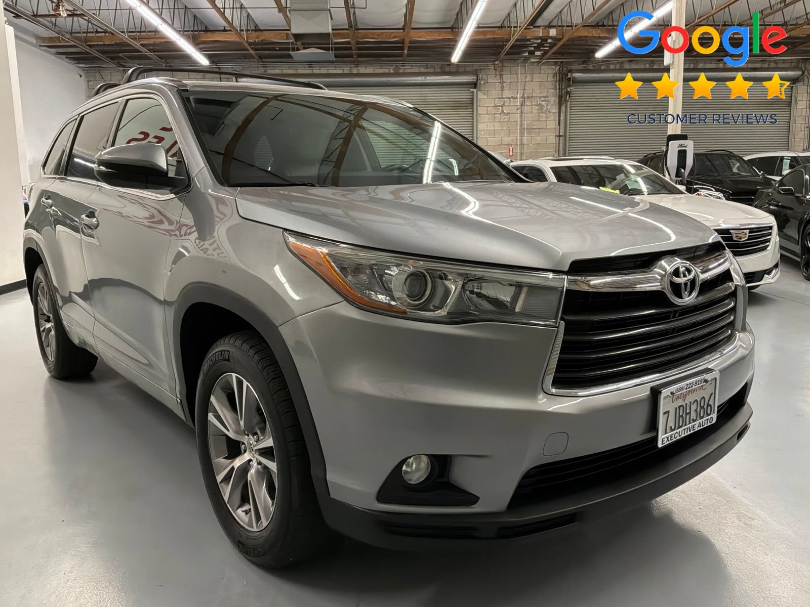 Used 2015 Toyota Highlander XLE FWD image 3