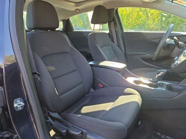 Used 2023 Chevrolet Malibu LT FWD image 25