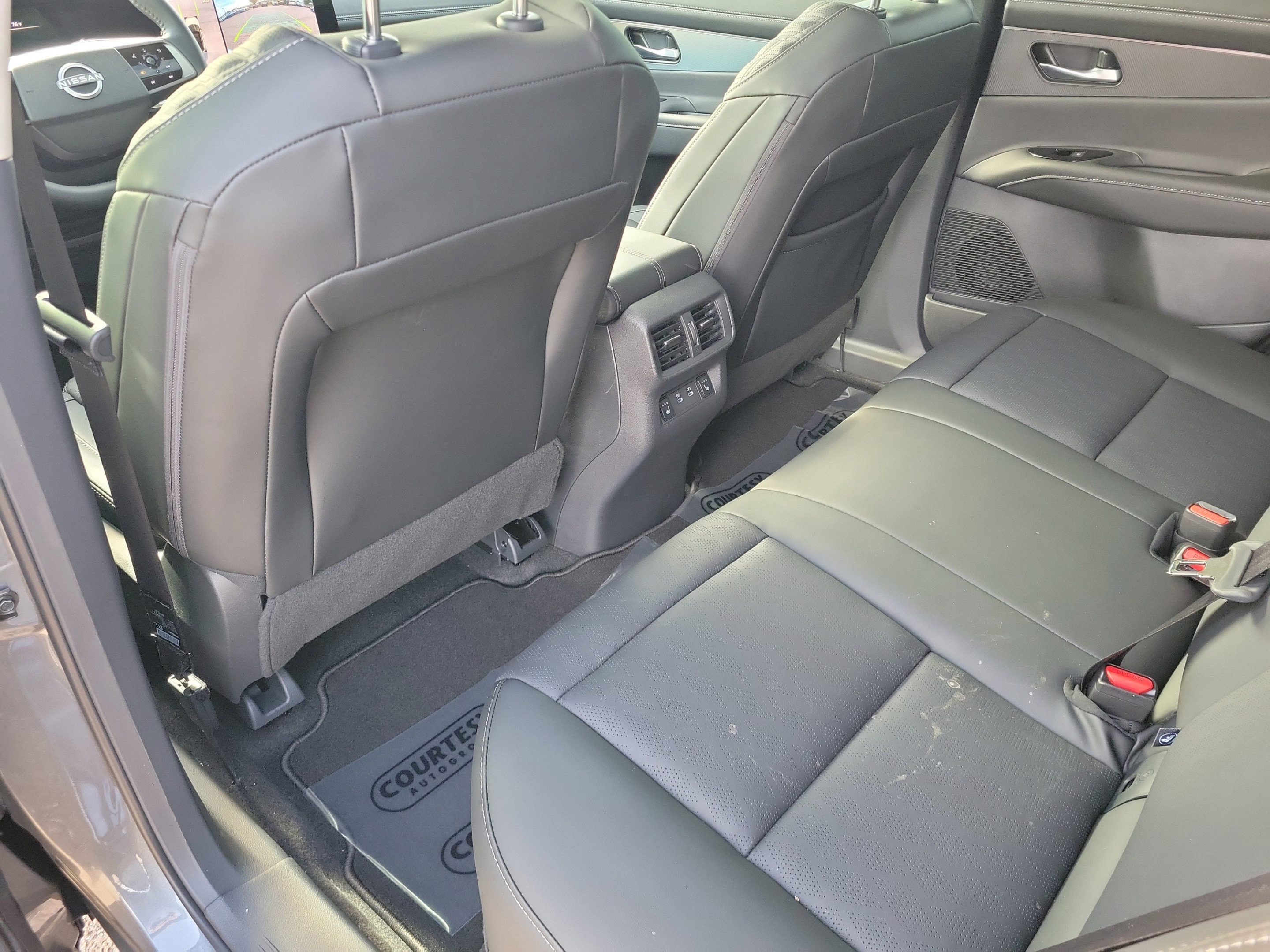 New 2026 Nissan Murano Platinum w/ Cargo Package AWD/4WD image 10