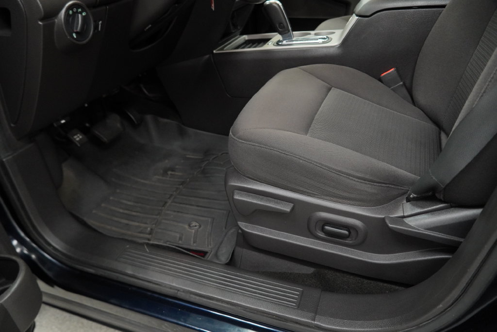 Used 2010 Ford Edge SEL FWD image 31