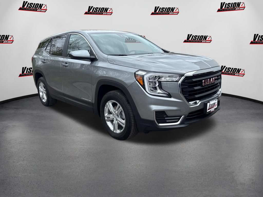 Used 2024 GMC Terrain SLE AWD/4WD image 3